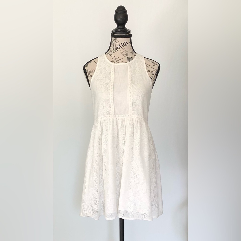 Abercrombie & Fitch Women's Lace Skater Style Dress Off White Size XS